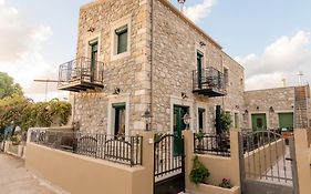 Oneiro Residence